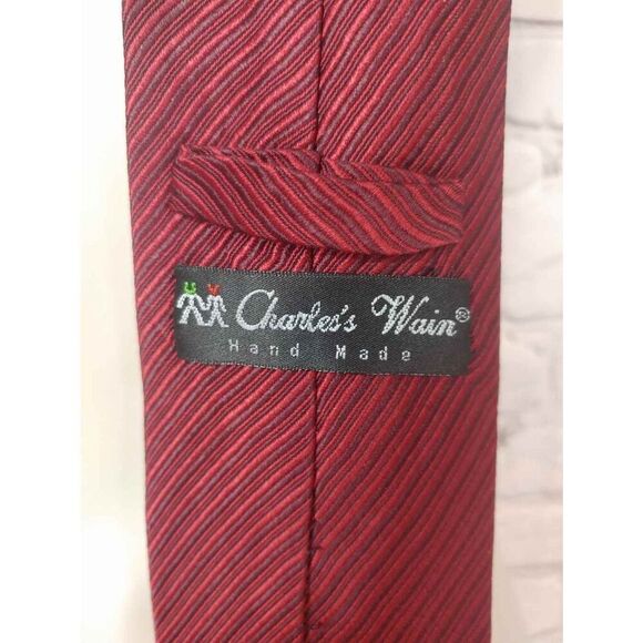 Charles Wain Handmade Men's Red/Black Diagonal Stripe Tie - Picture 5 of 6